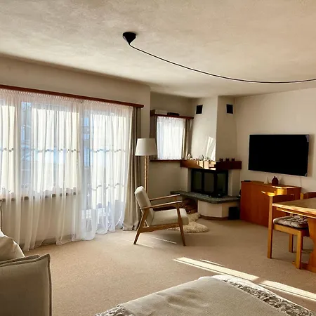Cosy In Apartment *